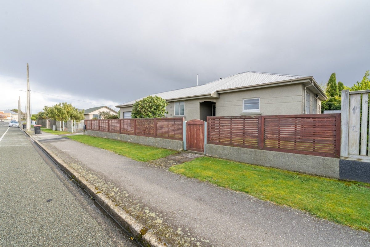 26 Tramway Road, Strathern, Invercargill - Carousel 1