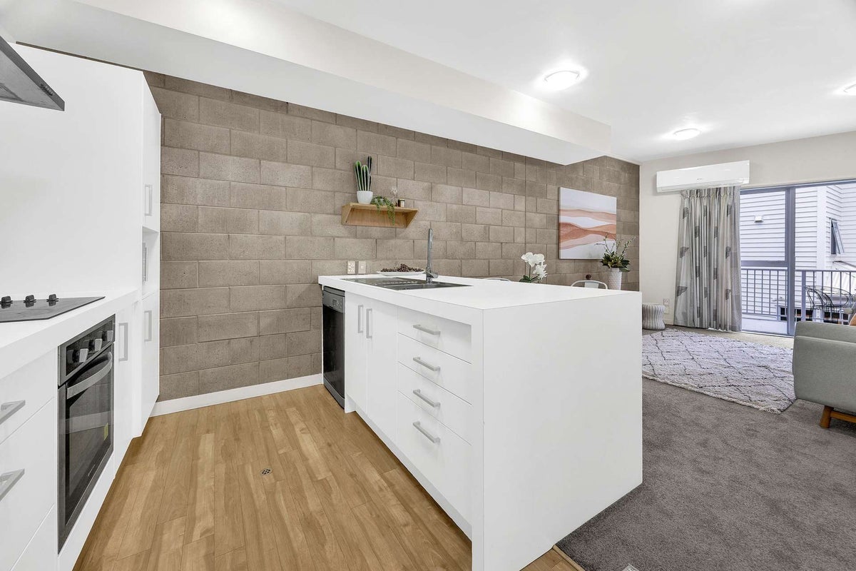 3J Papawai Terrace, Mount Cook, Wellington - Carousel 1