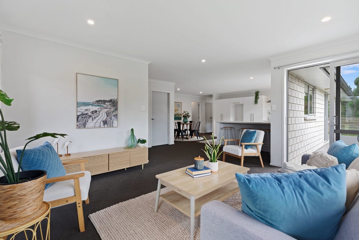 103 Landing Drive, Pyes Pa, Tauranga - Carousel 2