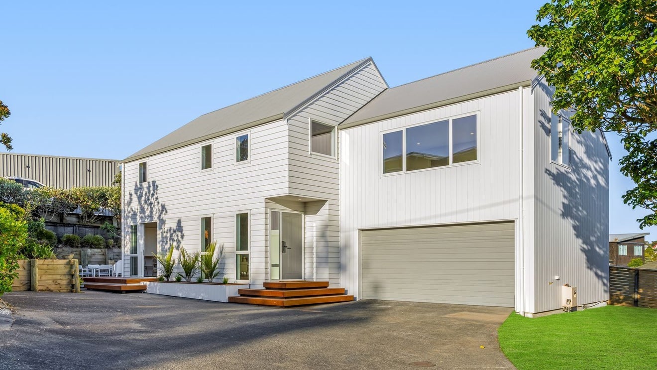 31 Langton Road, Stanmore Bay, Whangaparaoa - Carousel 1