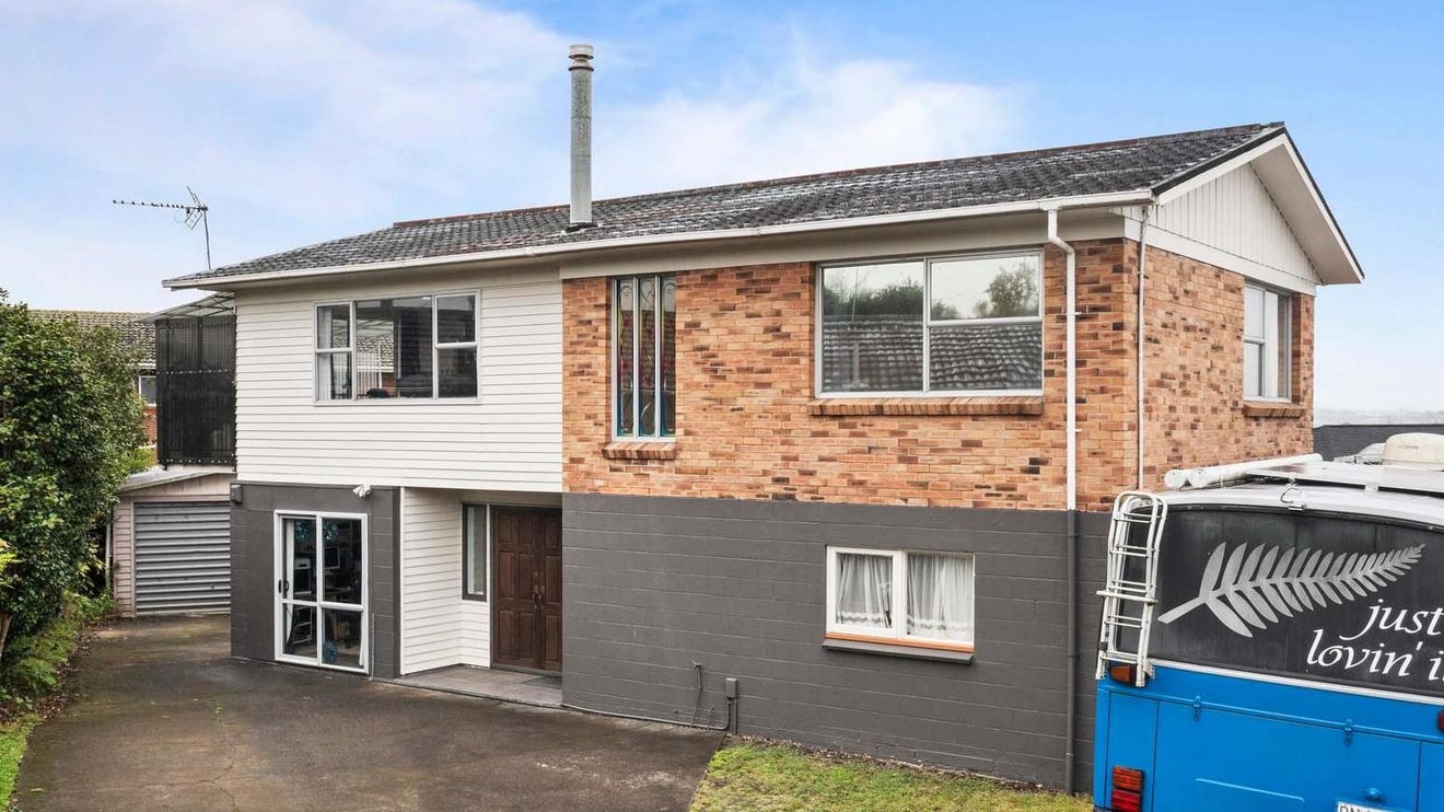 4183 Great North Road, Glen Eden, Auckland - Carousel 1