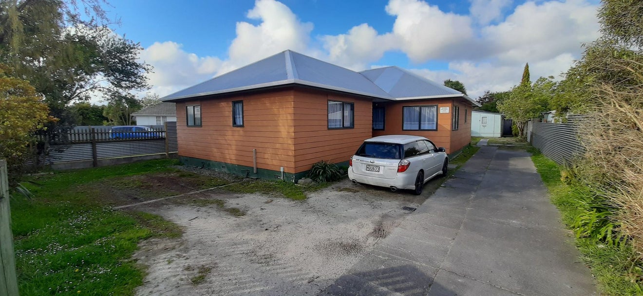 47 Tweed Street, Roslyn, Palmerston North - Carousel 1