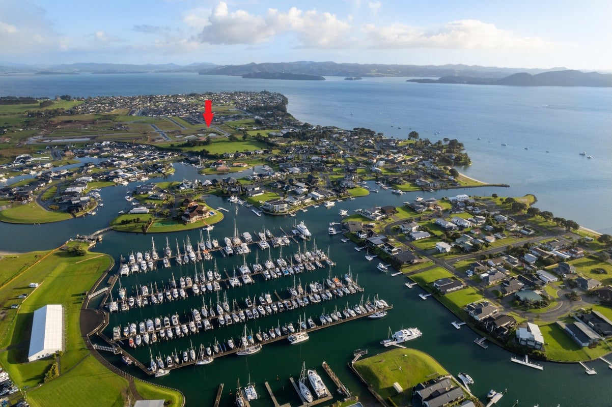 1 Te Piriti Road, One Tree Point, One Tree Point - Carousel 1