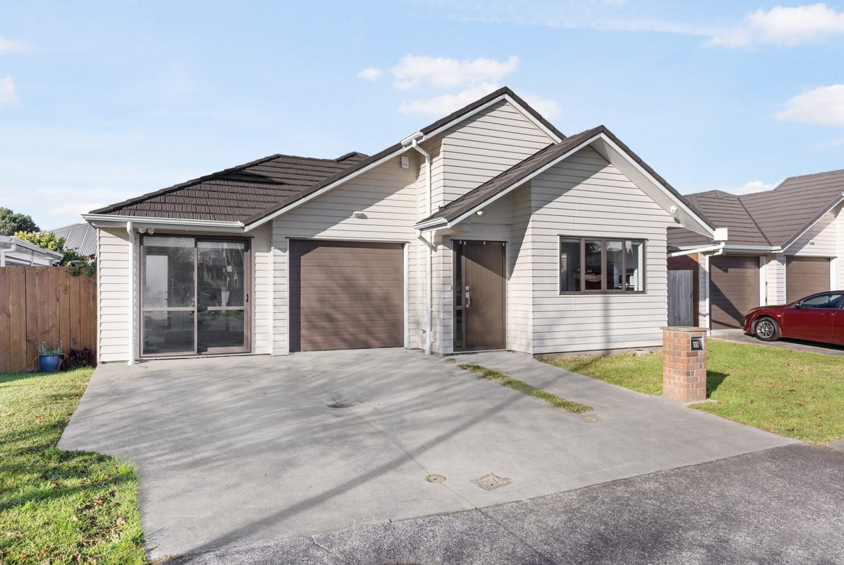 15 Whekau Drive, Takanini, Auckland - Carousel 25