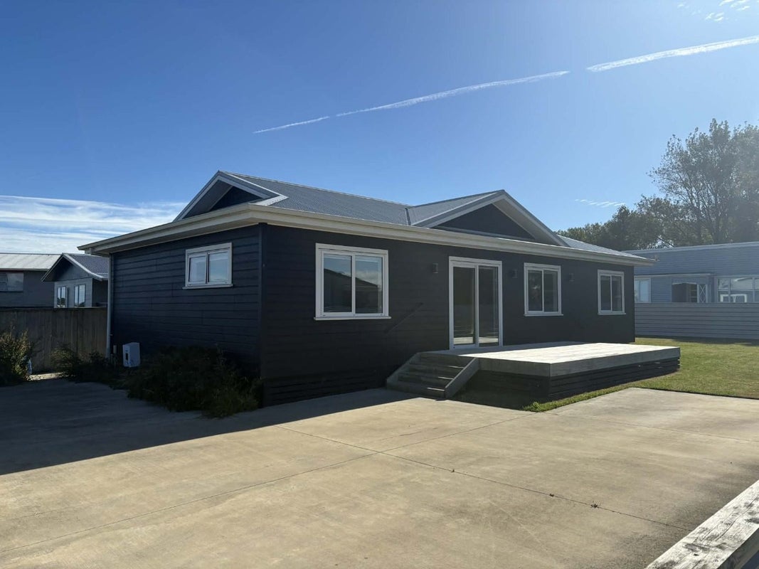 22 Hobson Street, Normanby, Hawera - Carousel 1