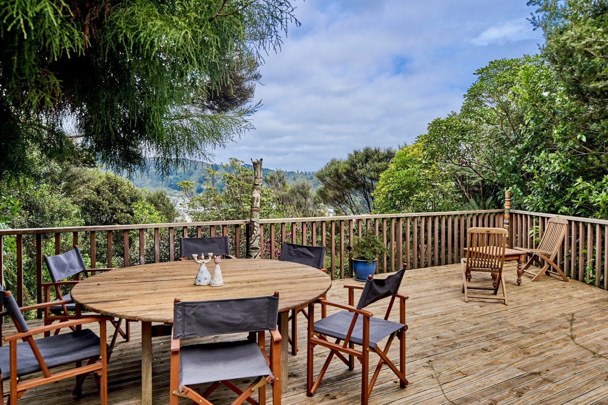 23D Kennedy Grove, Stokes Valley, Lower Hutt - Carousel 2