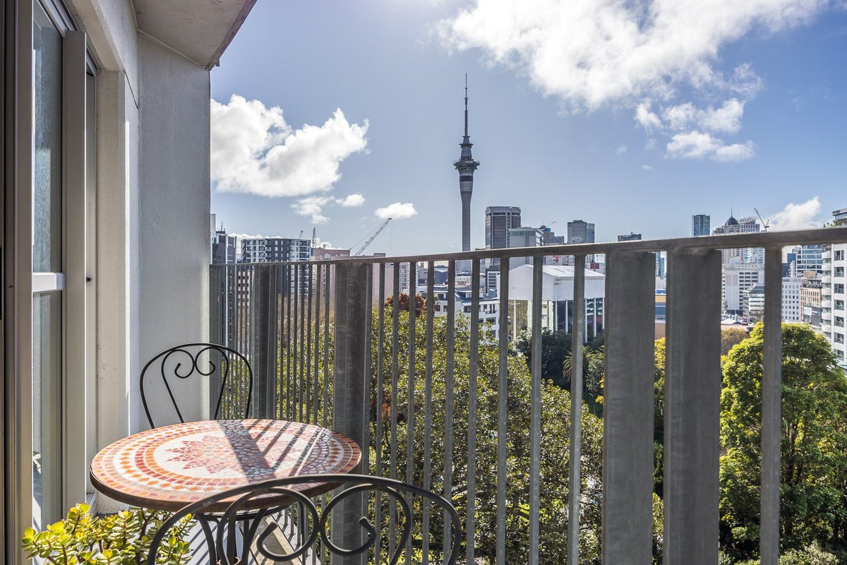 6G/18 Scotia Place, Auckland Central, Auckland - Carousel 1
