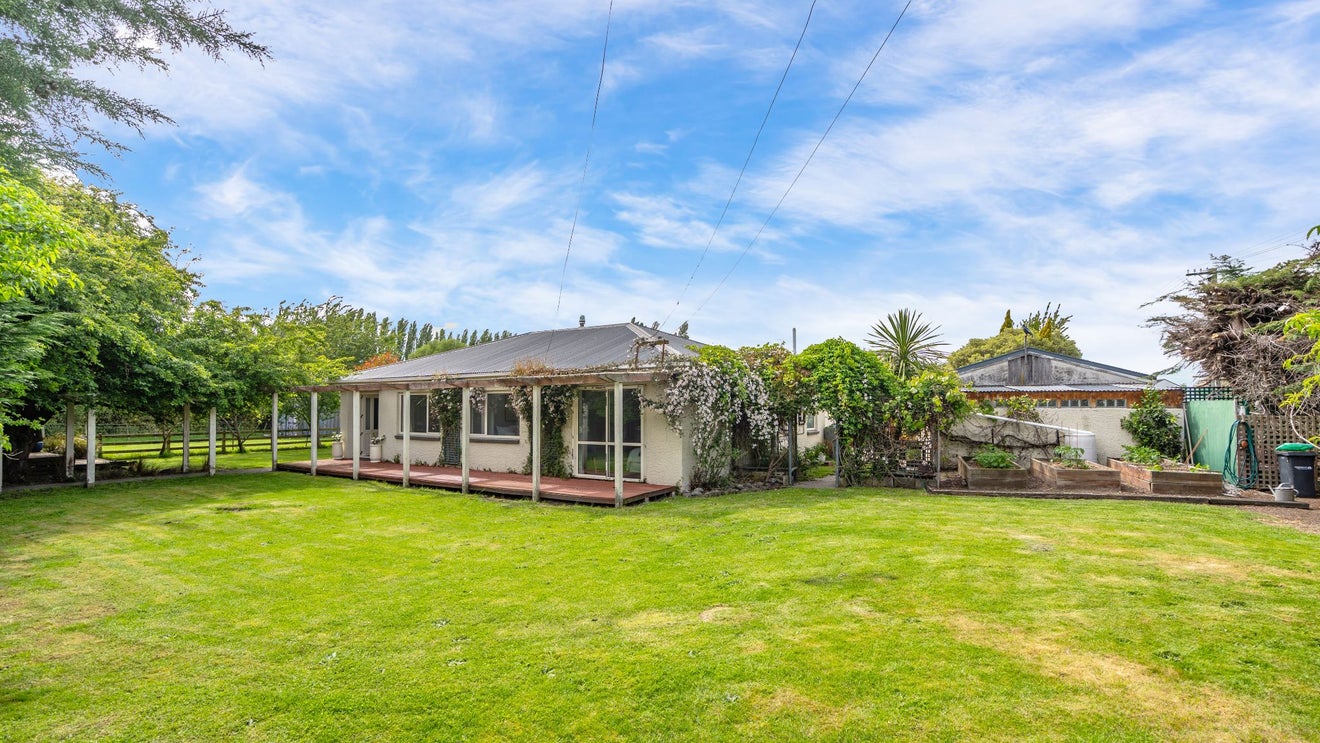 180 Guthries Road, Belfast, Christchurch - Carousel 2