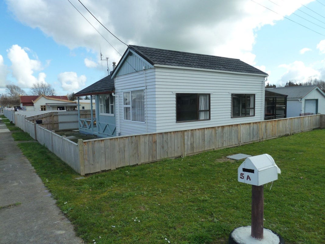 5A Dixons Line, Bunnythorpe, Palmerston North - Carousel 9