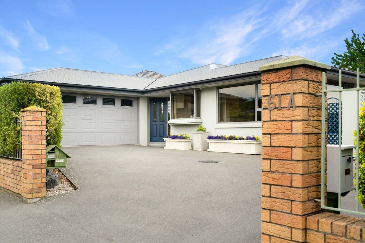 1/61 Colombo Street, Cashmere, Christchurch - Carousel 1