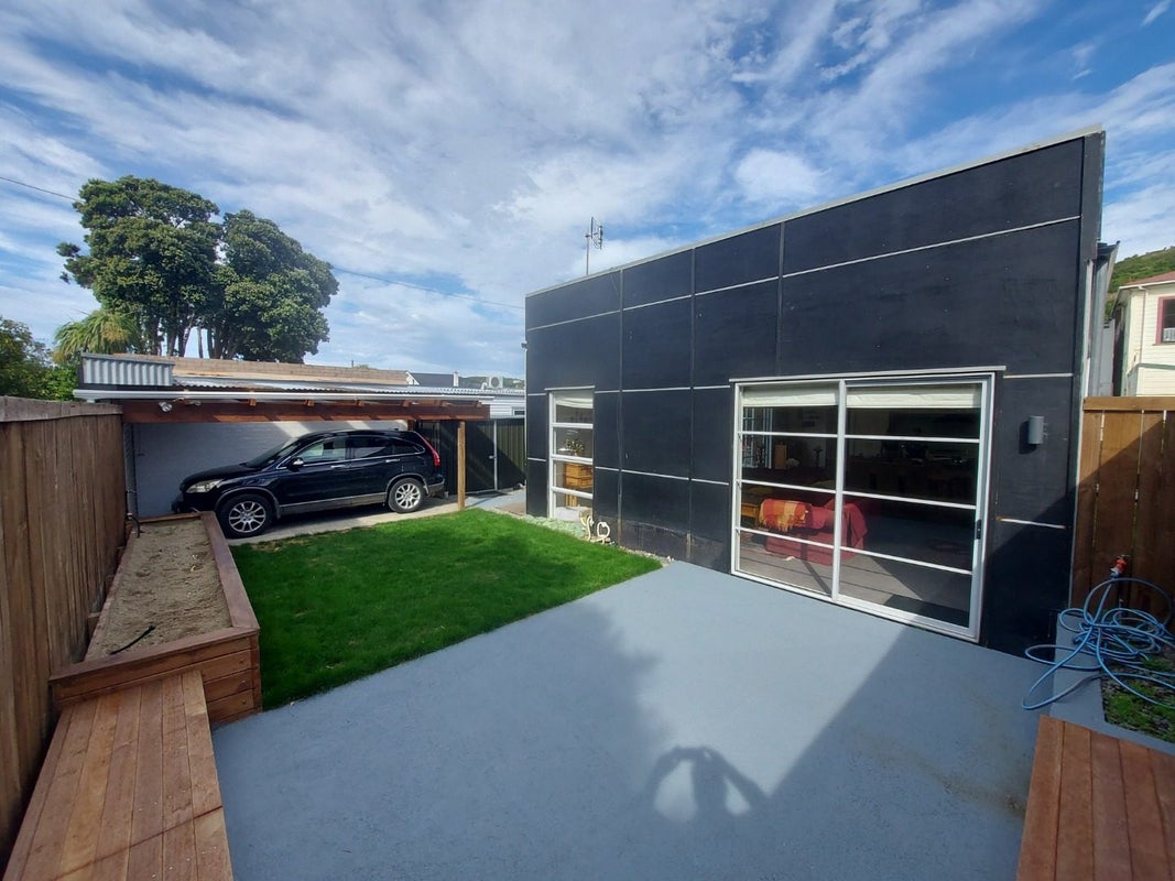 110A Clyde Street, Island Bay, Wellington - Carousel 15