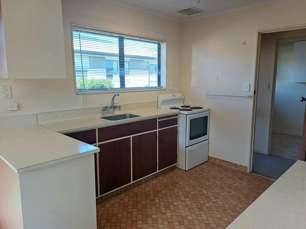 2/20 Ranui Road, Stoke, Nelson - Carousel 12
