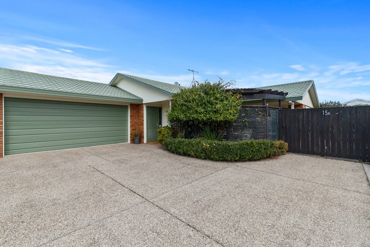 15A Sandwich Road, St Andrews, Hamilton - Carousel 19