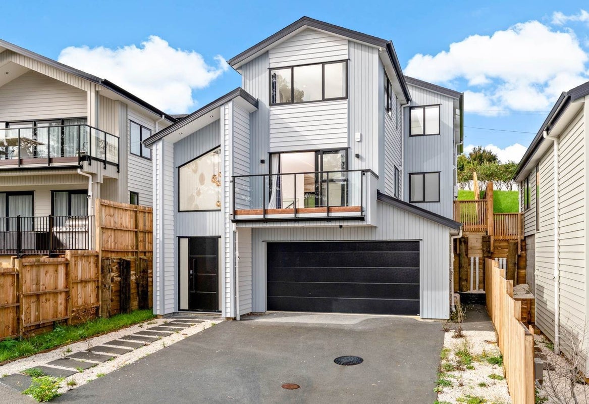 14 Anehu Place, Greenhithe, Auckland - Carousel 1