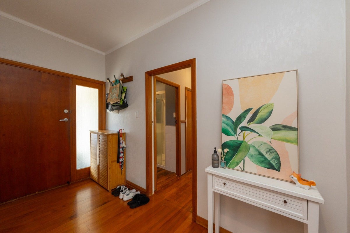 9 Innes Place, Roslyn, Palmerston North - Carousel 2