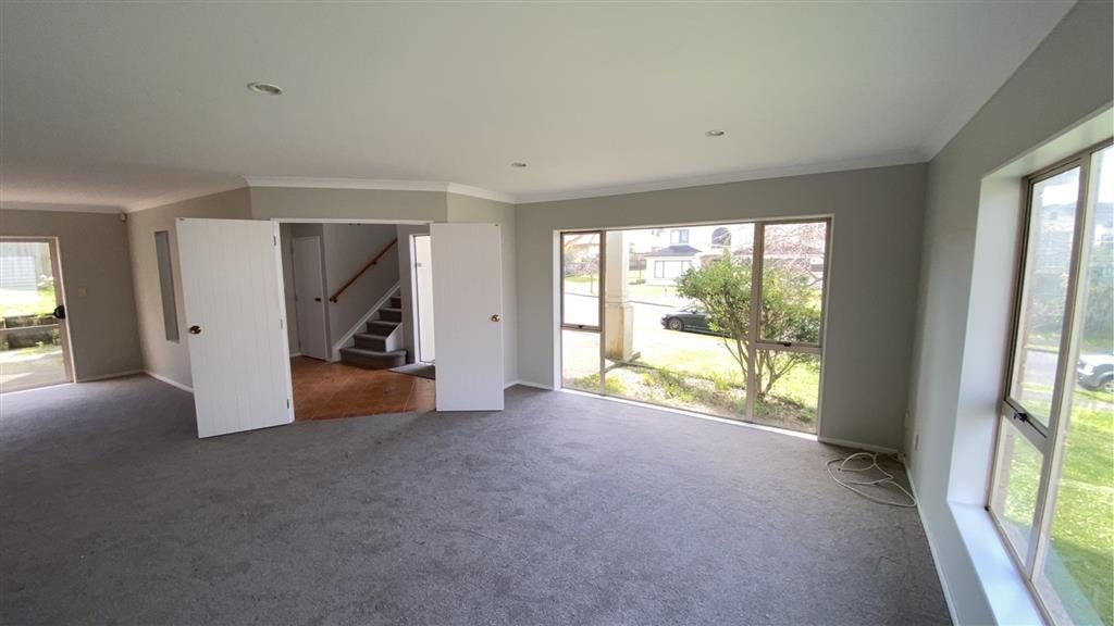 16 Killybegs Drive, Pinehill, Auckland - Carousel 2
