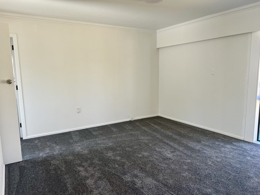 262 Sandwich Road, St Andrews, Hamilton - Carousel 7