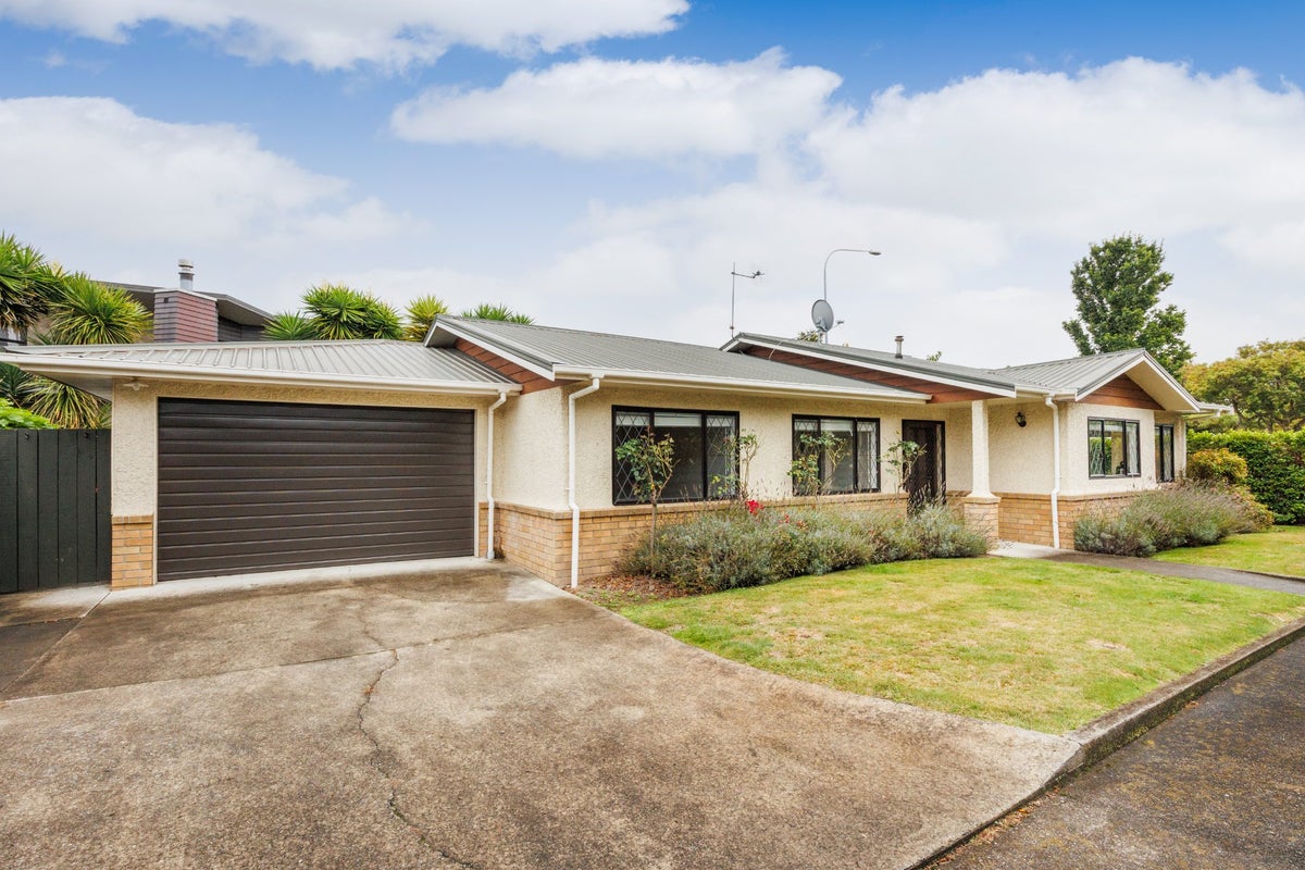 432 College Street, Hokowhitu, Palmerston North - Carousel 17