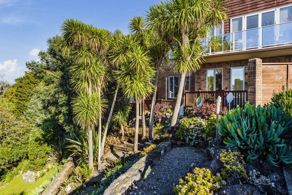 5B Puka Street, Onehunga, Auckland - Carousel 2