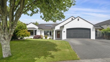 5 Hayward Rise, Owhata, Rotorua - Carousel 1