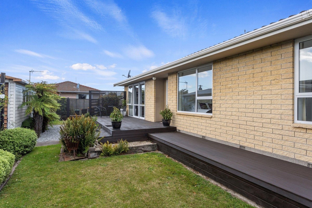 44 Trevor Street, Hornby, Christchurch - Carousel 13