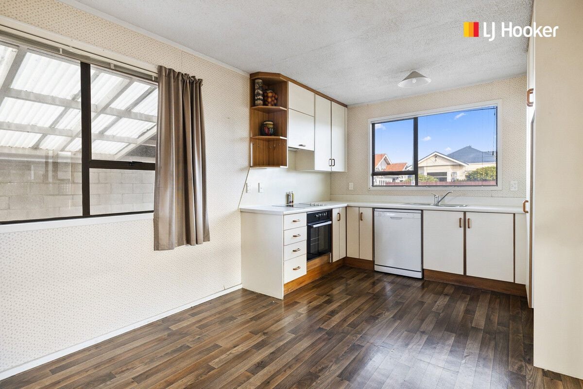 8 Culling Street, Saint Kilda, Dunedin - Carousel 2