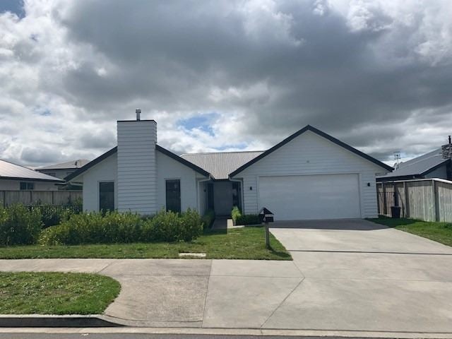 4 Huka Heights Drive, Rangatira Park, Taupo - Carousel 1