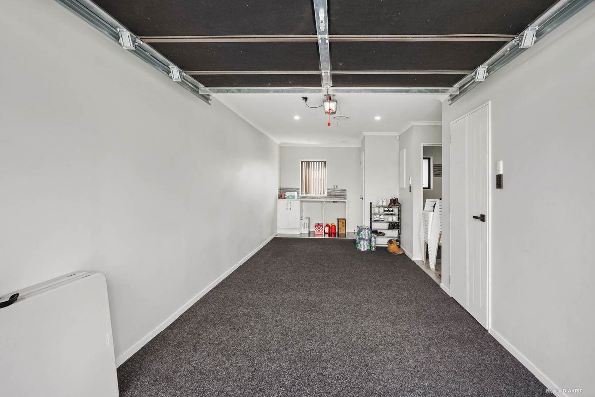 0 Finlayson Road - Carousel 17