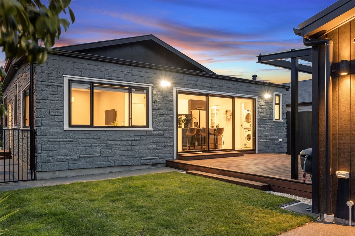 149 Caledonian Road, St Albans, Christchurch - Carousel 1