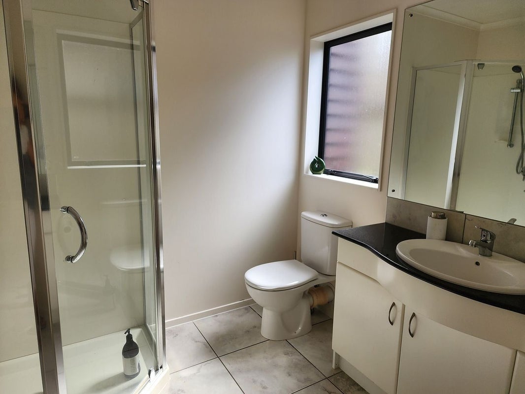 14A Baverstock Road, Flat Bush, Auckland - Carousel 12