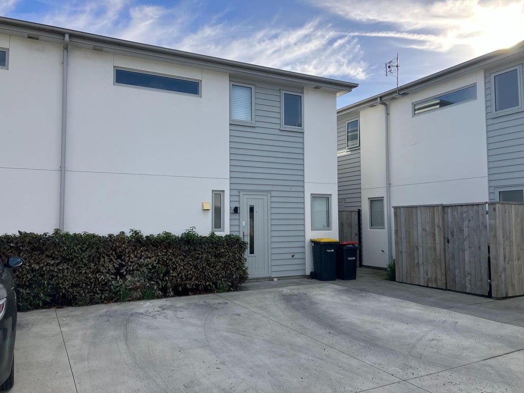 3/24 Heywood Terrace, Richmond, Christchurch - Carousel 1