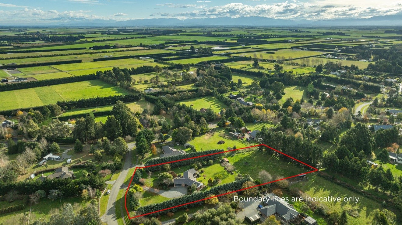7 Manna Place, Christchurch - Carousel 30