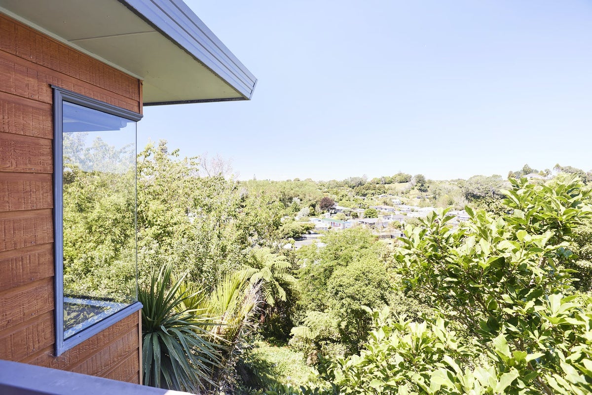 68 Tarahua Road, Welbourn, New Plymouth - Carousel 1