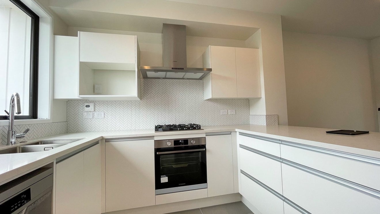 78 Manarini Road, Westgate, Auckland - Carousel 2