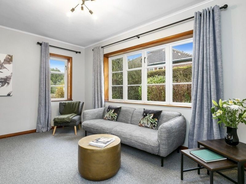 51 Craighall Crescent, Wakari, Dunedin - Carousel 2