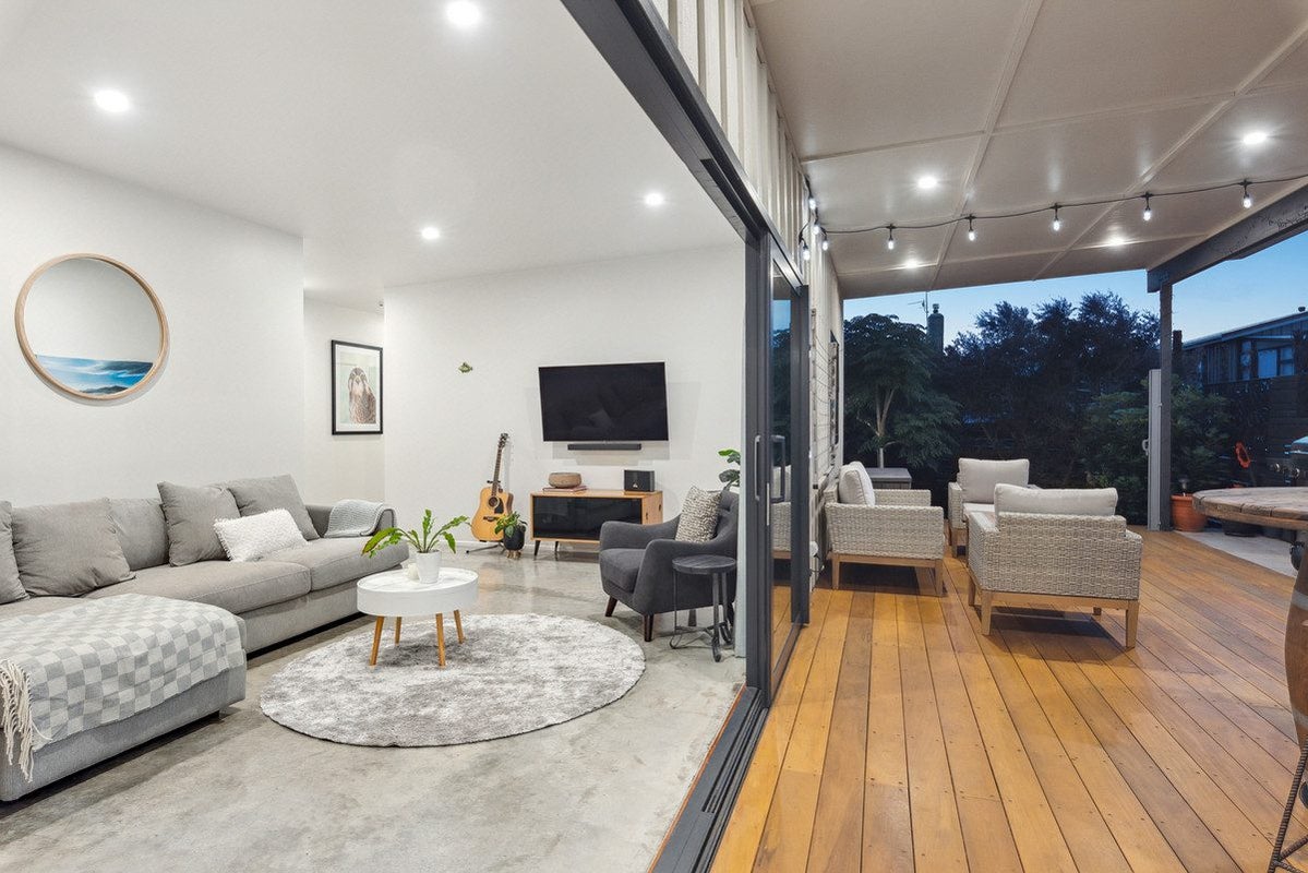 12A Mahana Road, Paraparaumu Beach, Paraparaumu - Carousel 1
