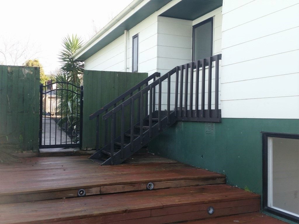 57 Holmes Drive South, Massey, Auckland - Carousel 1
