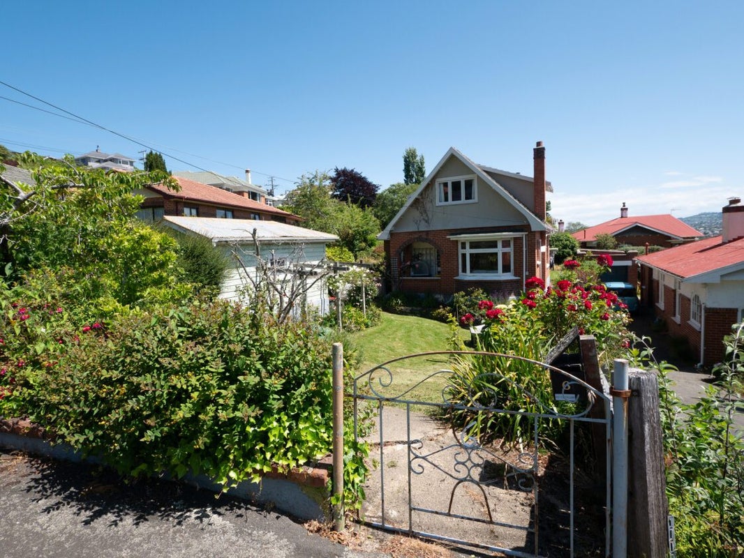 6 McGregor Street, Opoho, Dunedin - Carousel 19
