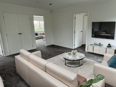 8 Dapple Place, Flat Bush, Auckland - Carousel 2