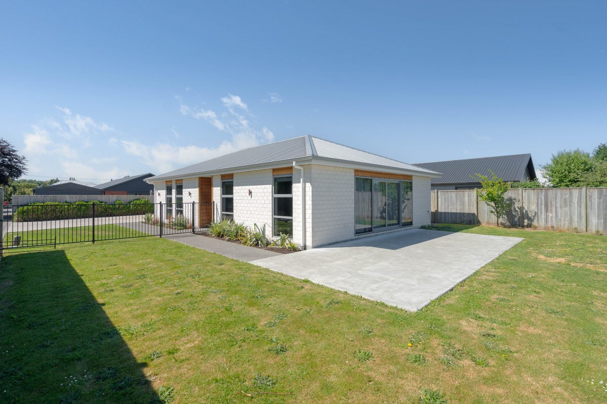 72B South Road, Solway, Masterton - Carousel 12