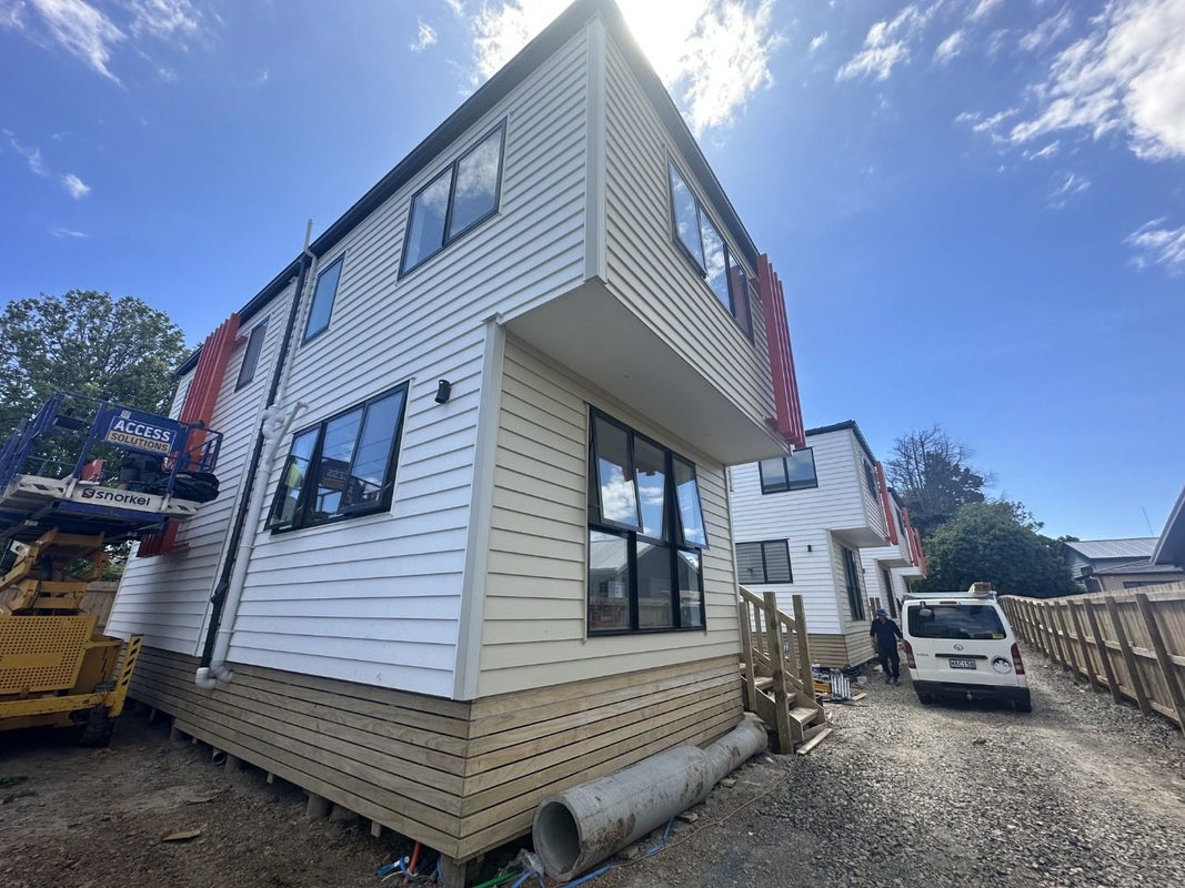 33 Mahia Road, Manurewa, Auckland - Carousel 1
