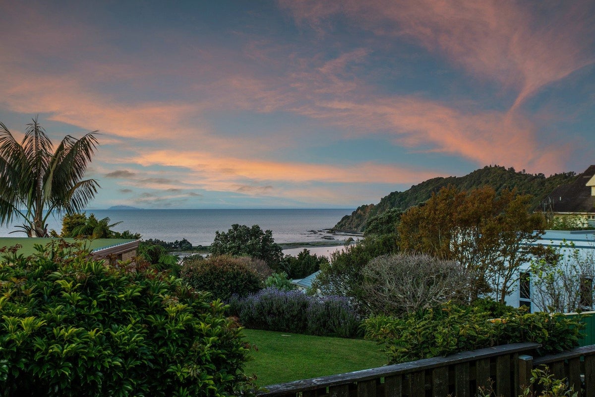 1 Seaview Lane, Whakatane, Whakatane - Carousel 2
