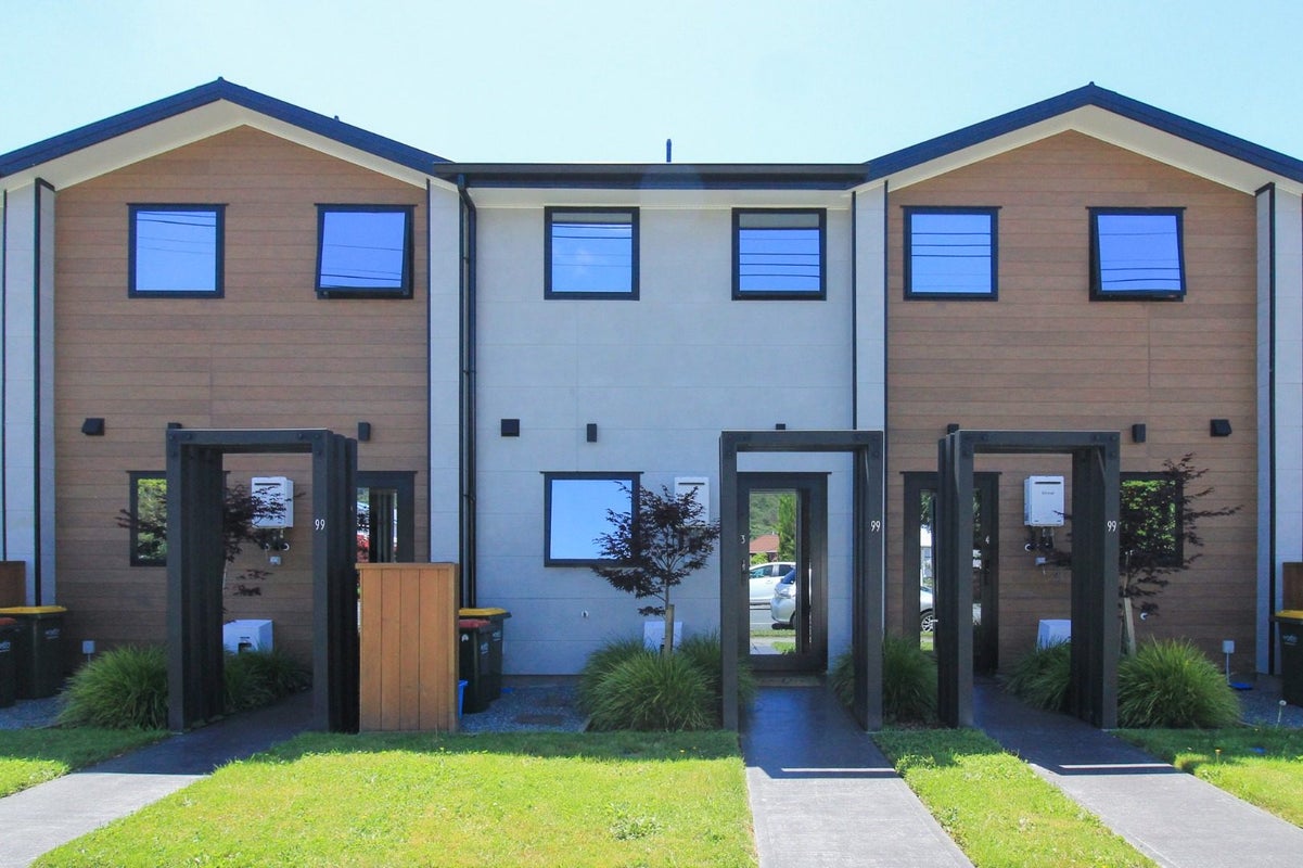 3/99 Waiwhetu Road, Waterloo, Lower Hutt - Carousel 1