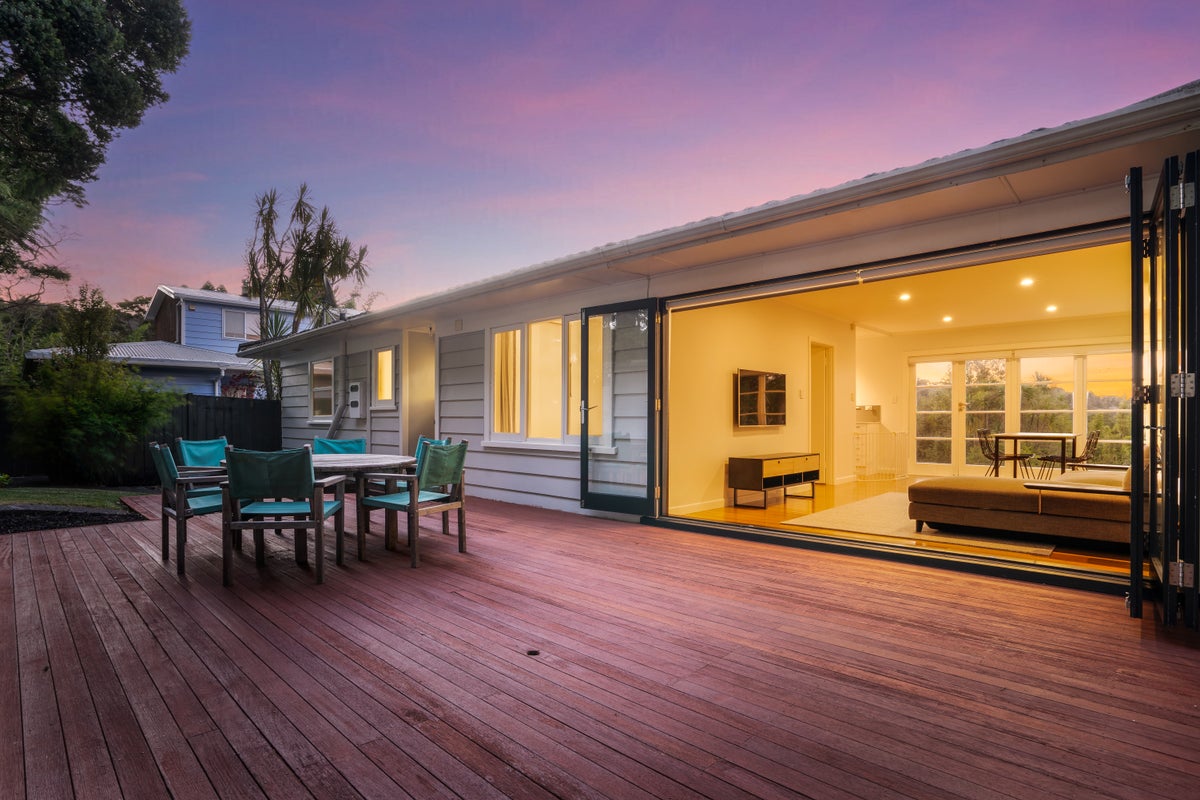 794 West Coast Road, Oratia, Auckland - Carousel 2