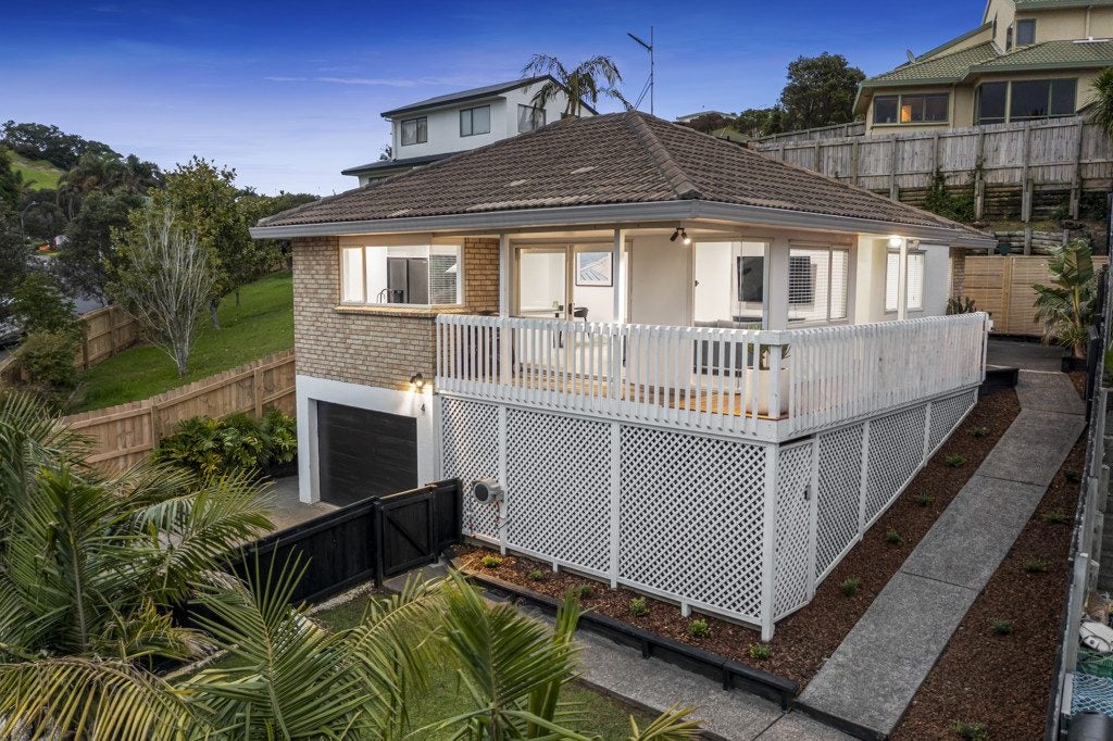 4 Kestrel Heights, Arkles Bay, Whangaparaoa - Carousel 2