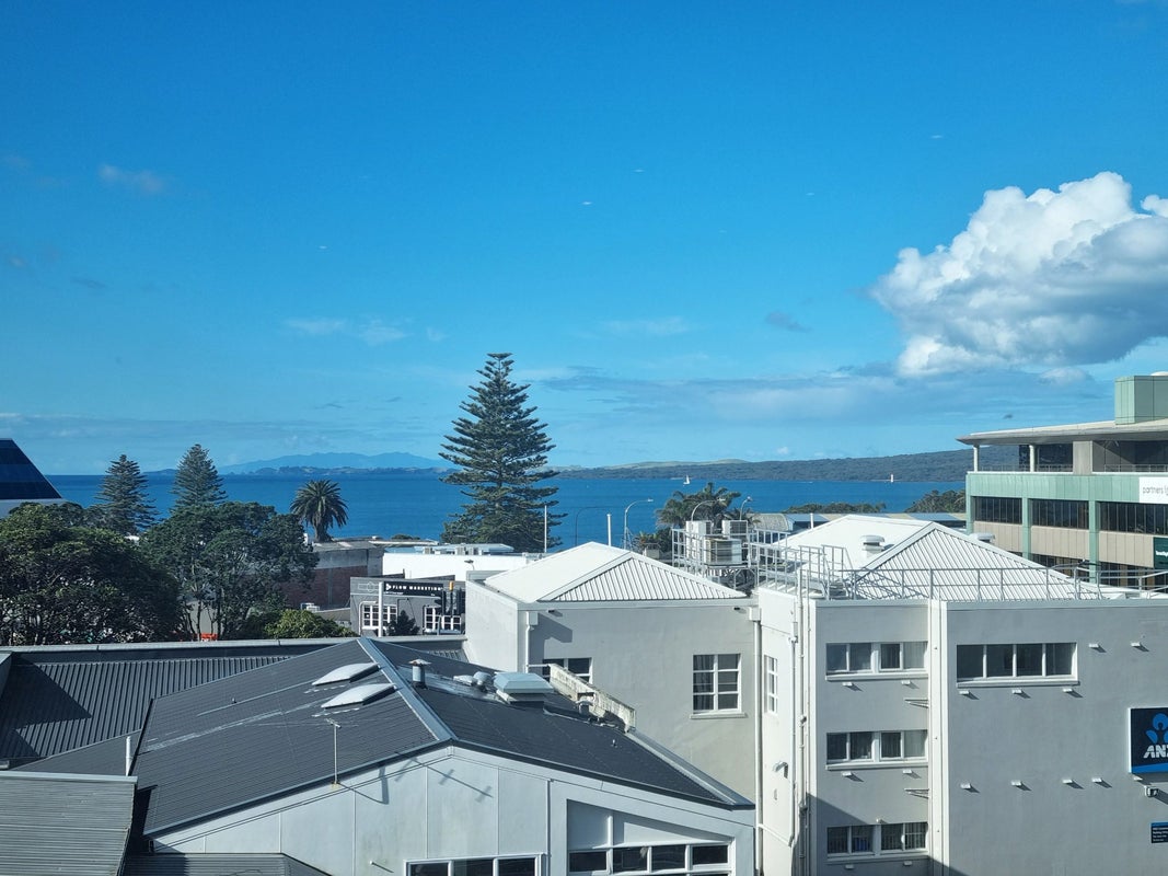 501/3 Northcroft Street, Takapuna, Auckland - Carousel 17