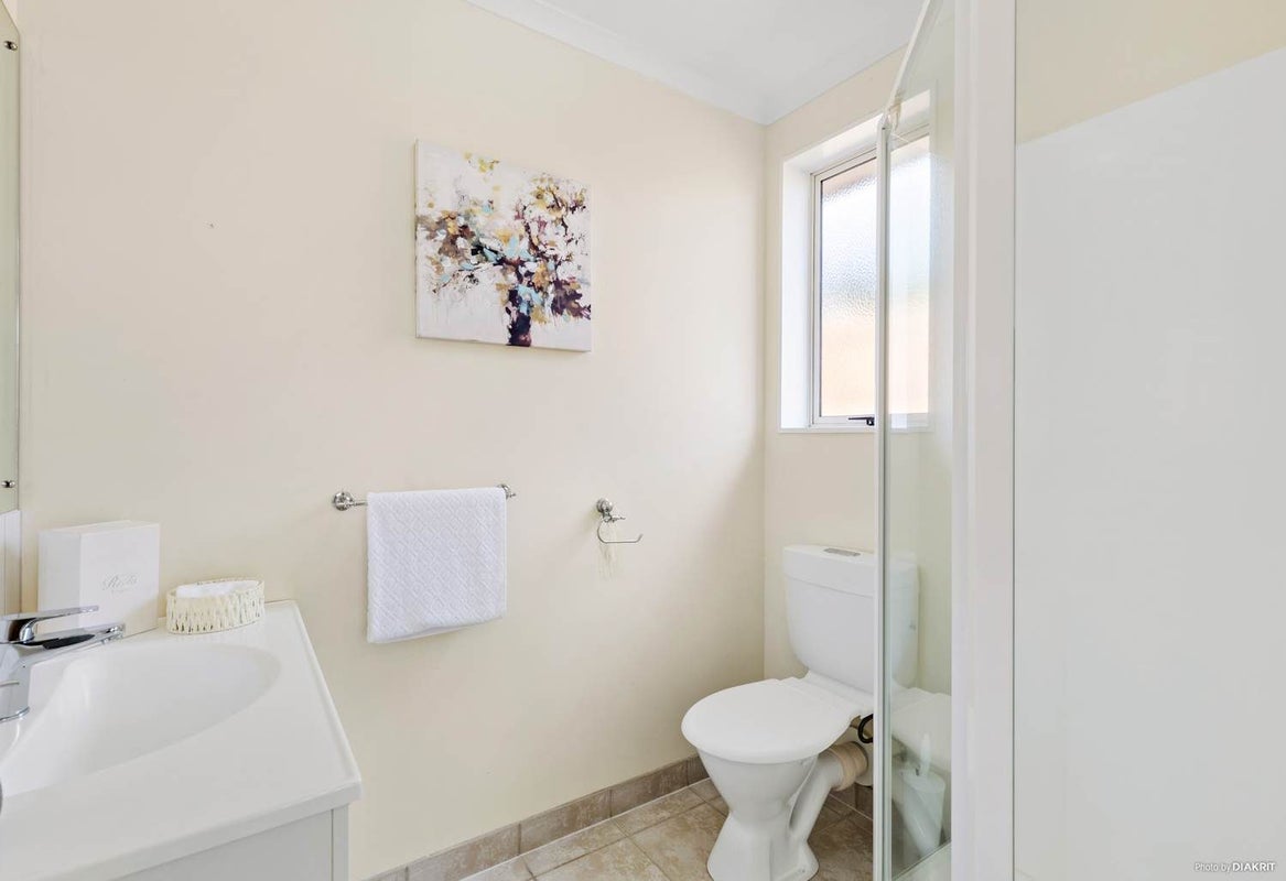 12 Mt Lebanon Crescent, The Gardens, Auckland - Carousel 15