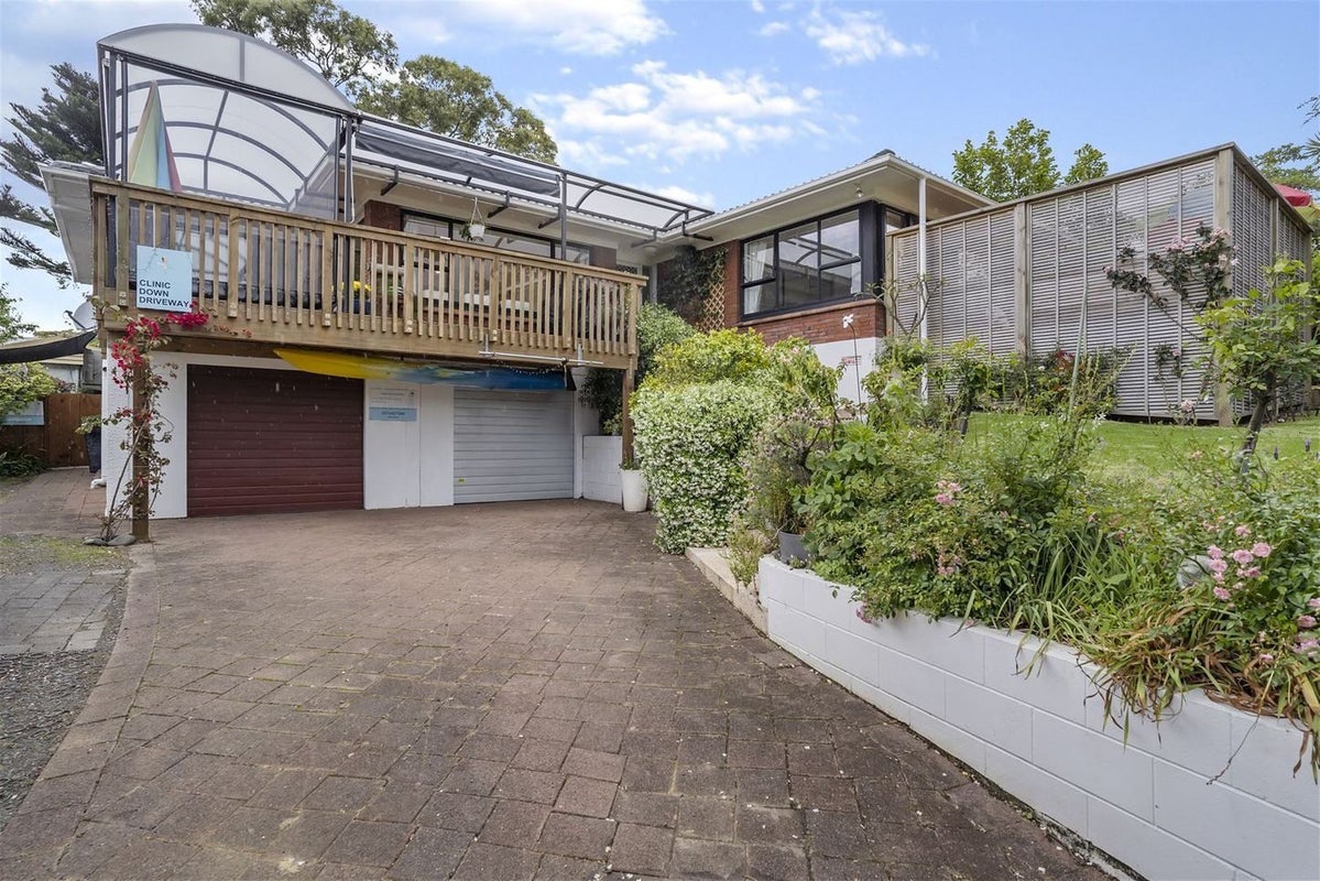 50 O'Halloran Road, Howick, Auckland - Carousel 22