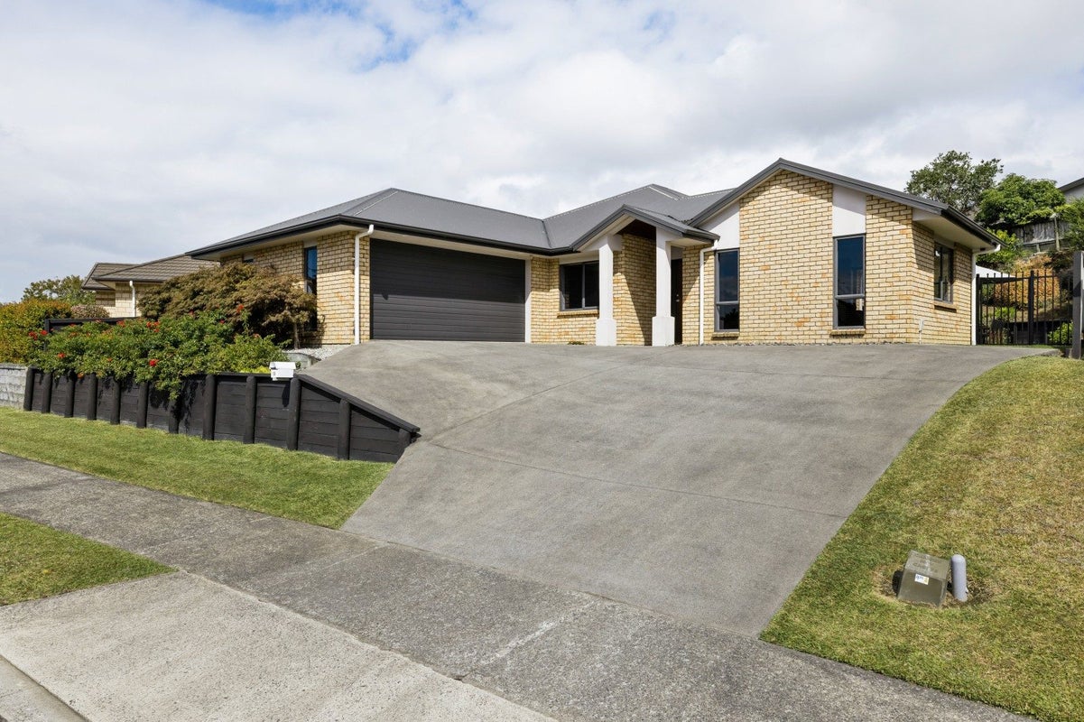 10 Everton Place, Grandview Heights, Hamilton - Carousel 1