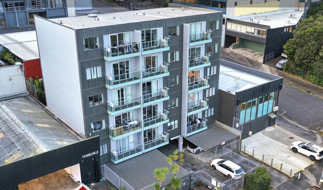 2B/6 Winchester Street, Newton, Auckland - Carousel 12